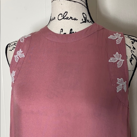 Japna Rosey Pink Floral Embroidered Tank Top - Picture 3 of 6